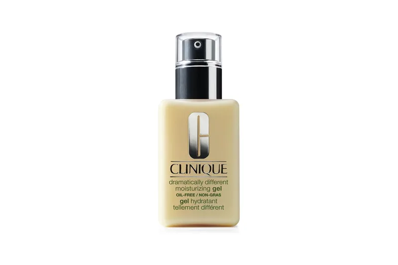Clinique DRAMATICALLY DIFFERENT MOISTURIZING GEL