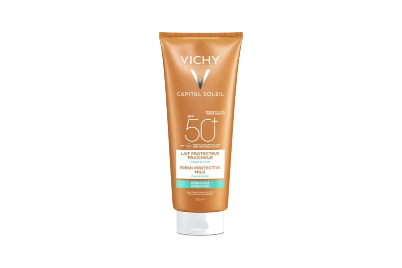 Vichy CAPITAL SOLEIL INVISIBLE HYDRATING PROTECTIVE MILK