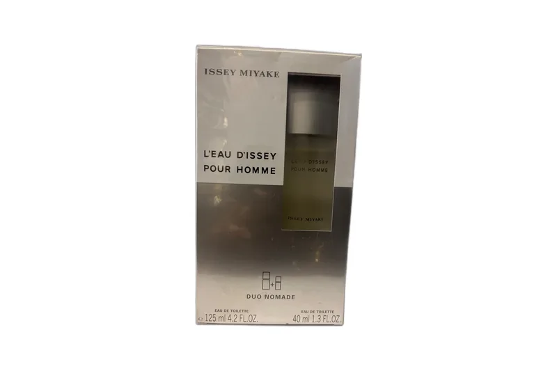 Issey Miyake L'EAU D'ISSEY POUR HOMME EDT GIFT SET 125ML + MINI